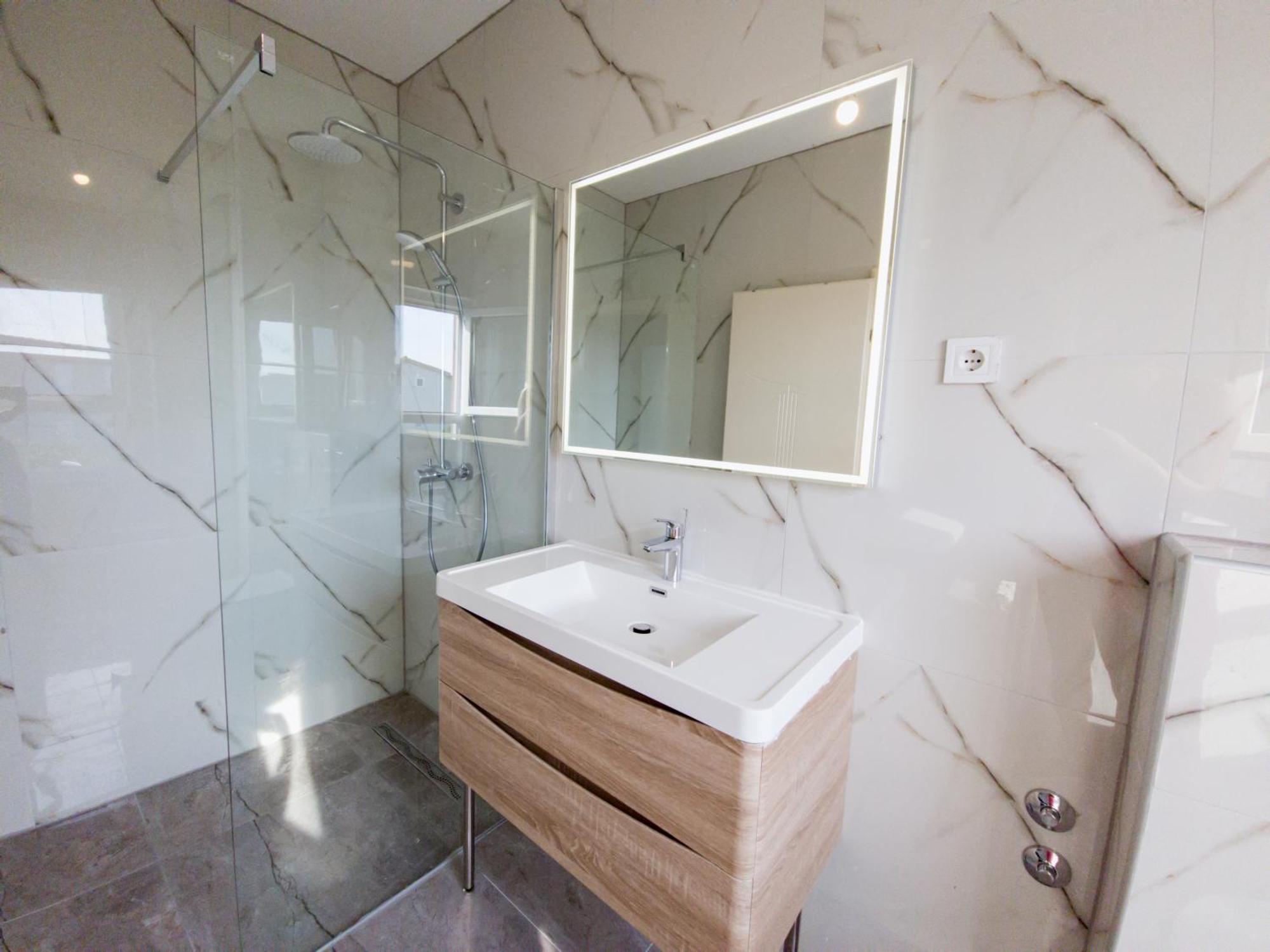 Modern Villa With Jacuzzi, Beautiful Sea View, Near Split! Villa 36A Подстрана Екстериор снимка