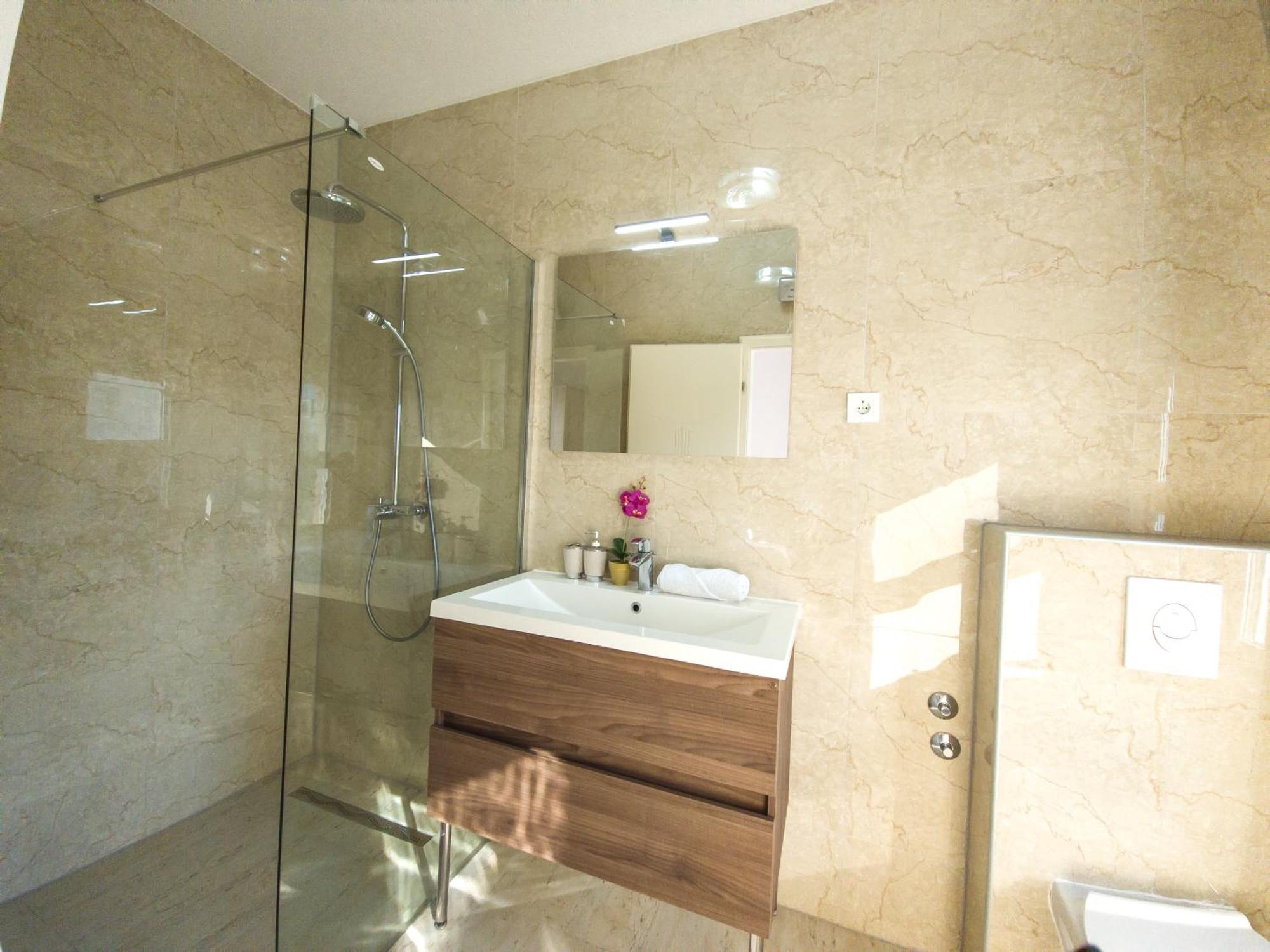 Modern Villa With Jacuzzi, Beautiful Sea View, Near Split! Villa 36A Подстрана Екстериор снимка