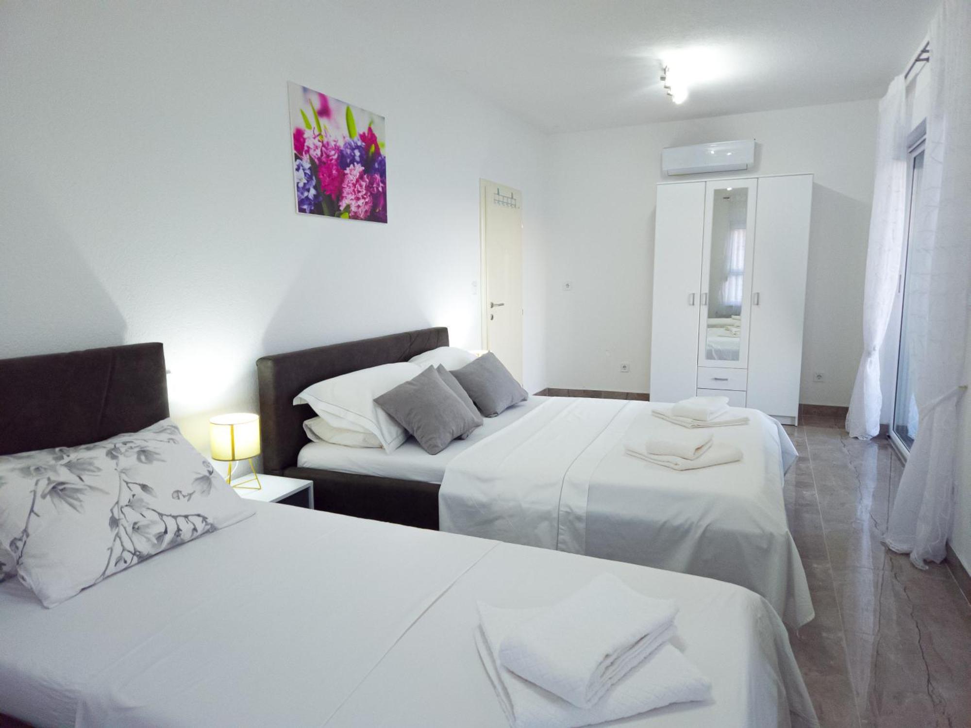 Modern Villa With Jacuzzi, Beautiful Sea View, Near Split! Villa 36A Подстрана Екстериор снимка